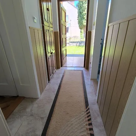 公寓 Stone House *